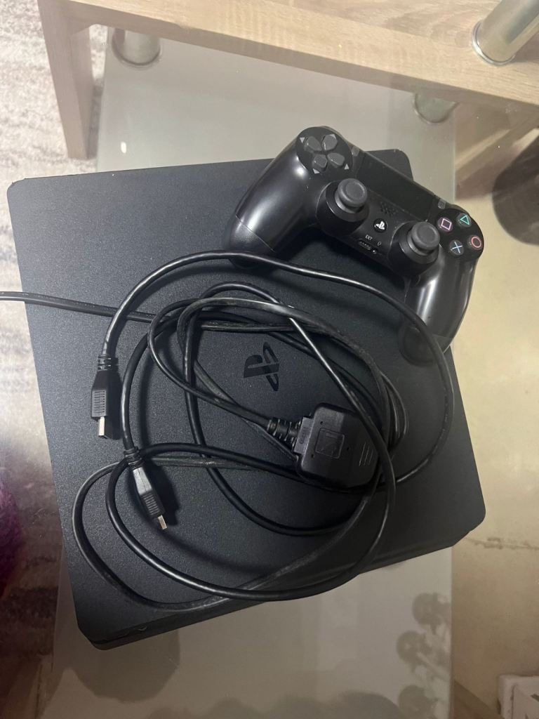 PS4
