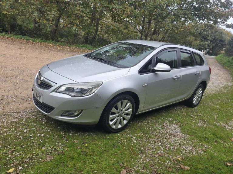 2012 Vauxhall Astra 1.3 CDTi 16V ecoFLEX Exclusiv 5dr ESTATE Diesel Manual