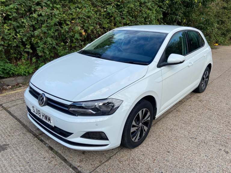 2018 Volkswagen Polo 1.0 SE 5dr White 33k Miles Years MOT Warranty HATCHBACK Petrol Manual