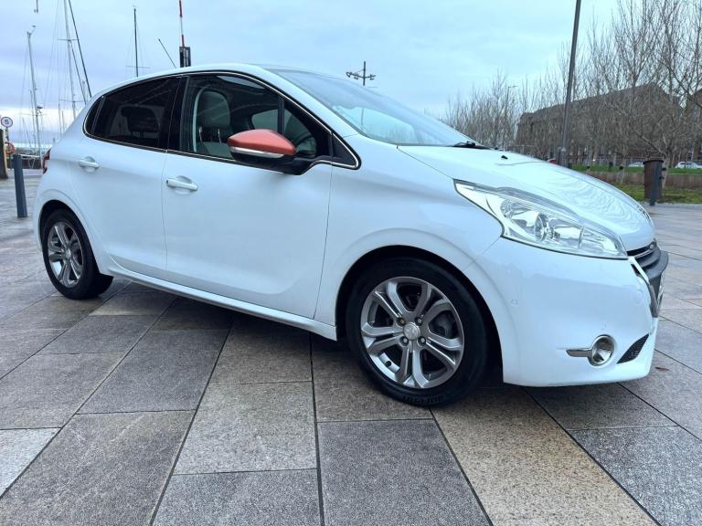 2014 Peugeot 208 1.6 e-HDi Roland Garros Euro 5 (s/s) 5dr HATCHBACK Diesel Manual