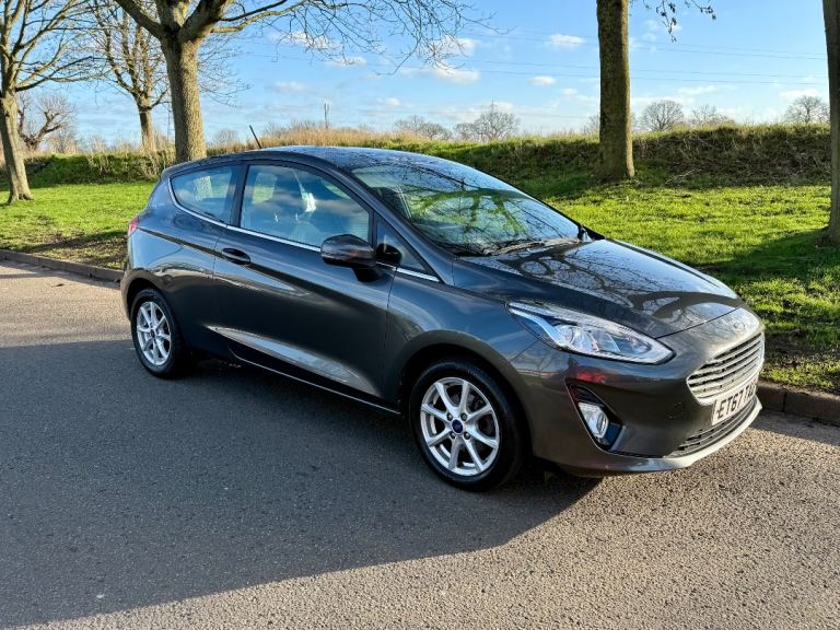 Ford, FIESTA, Hatchback, 2018, Manual, 1084 (cc), 3 doors