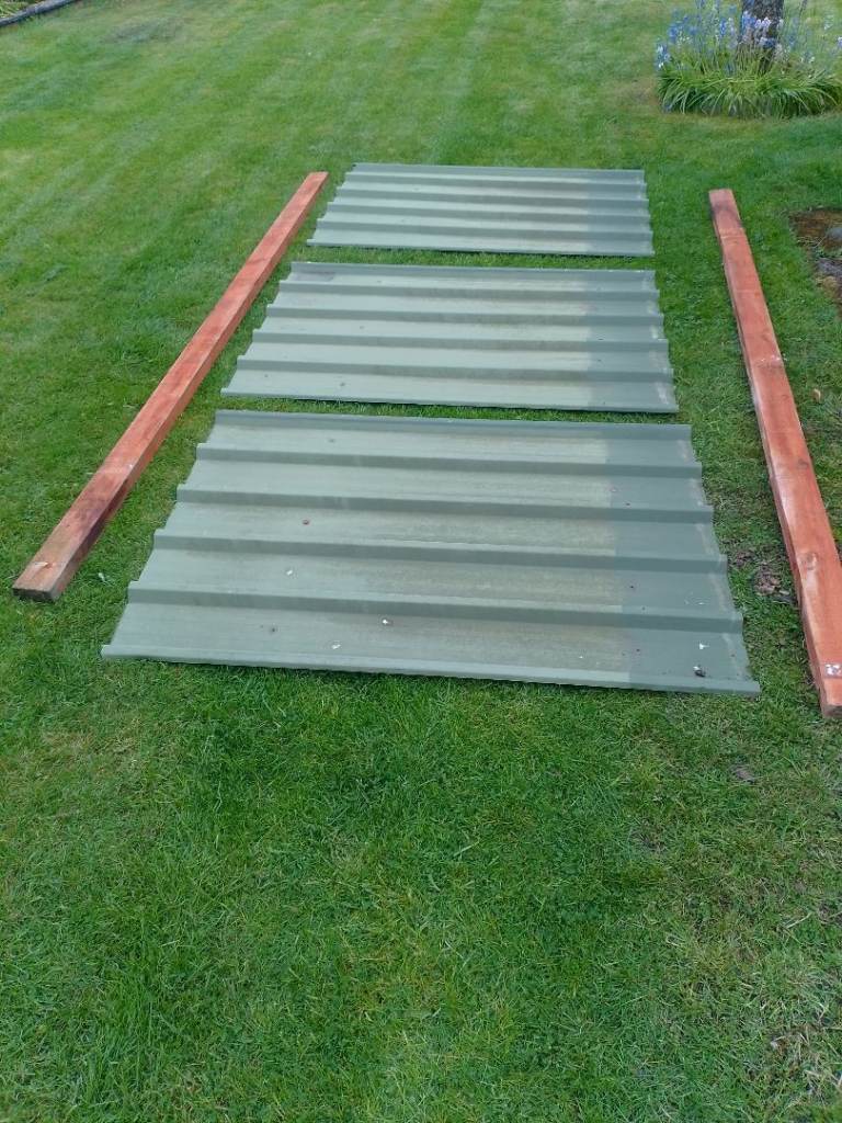 X3 Sheets Profiled Metal Roofing plus timber bearers