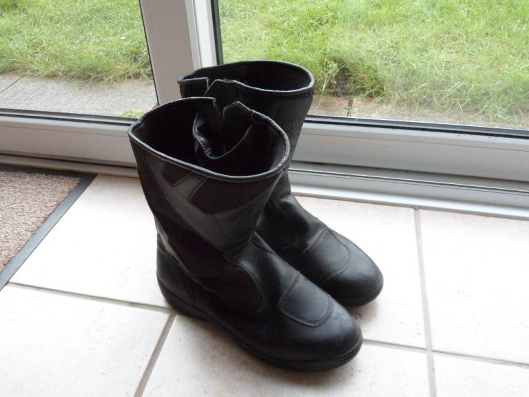 Sidi Motor bike boots size 9 Good clean condition