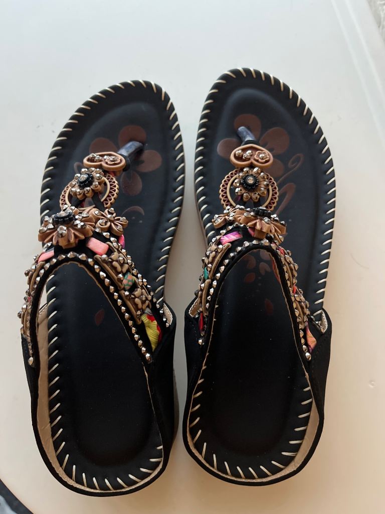 Free Women's foot wear
