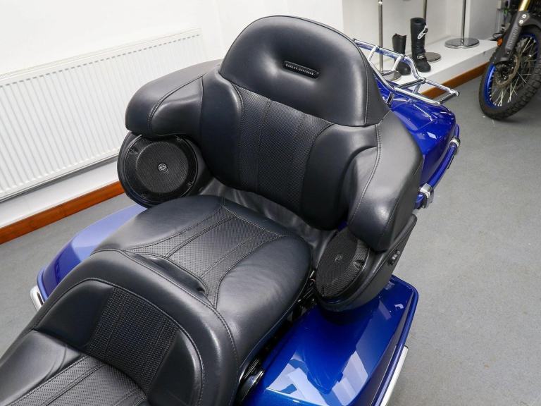 2015, '15 Harley-Davidson FLTRUSE Road Glide CVO. Stunning Bike. See Ad. £13,995