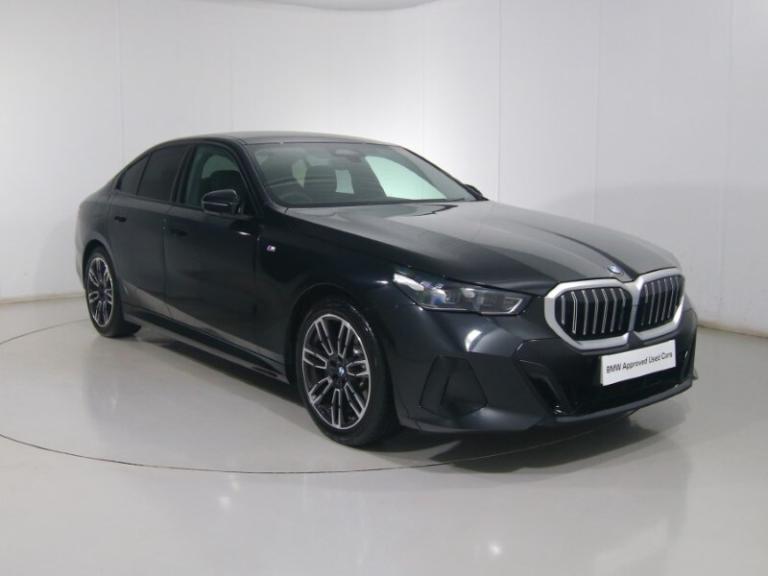BMW 5 SERIES 520i M Sport 4dr Auto