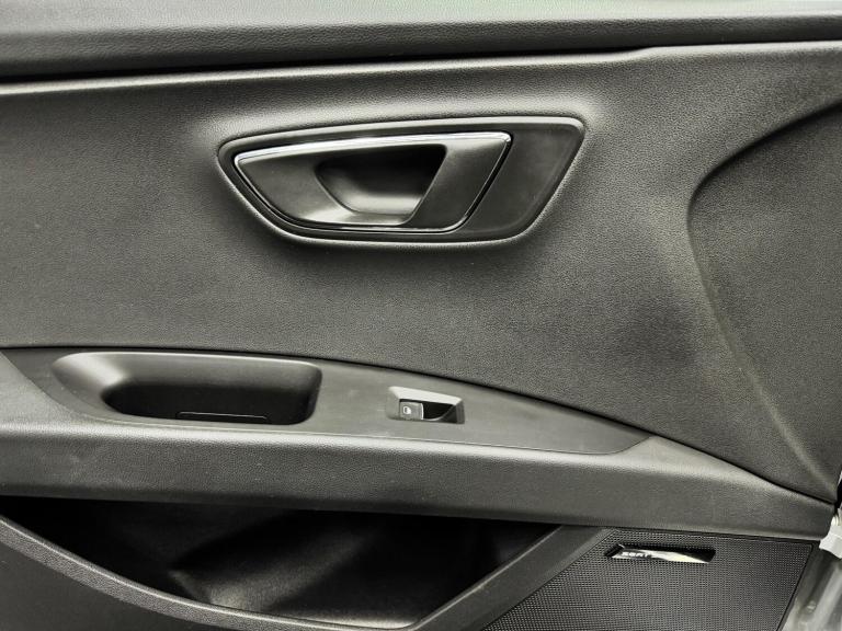  SEAT Leon 2.0 TDI CR FR Sport Coupe Euro 5 (s/s) 3dr Diesel Manual