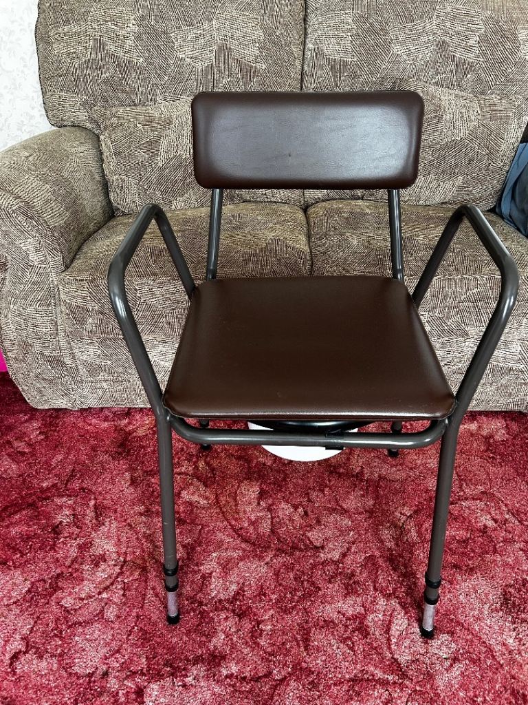 Brown Commode Chair with Arms – Good Condition