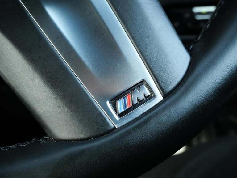 2022 BMW 3 Series 2.0 330e 12kWh M Sport Touring 5dr Petrol Plug-in Hybrid Auto Euro 6 (s/s)  Est...