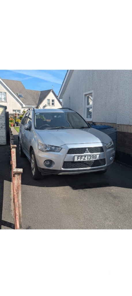 Mitsubishi, OUTLANDER, Estate, 2011, Manual, 2268 (cc), 5 doors