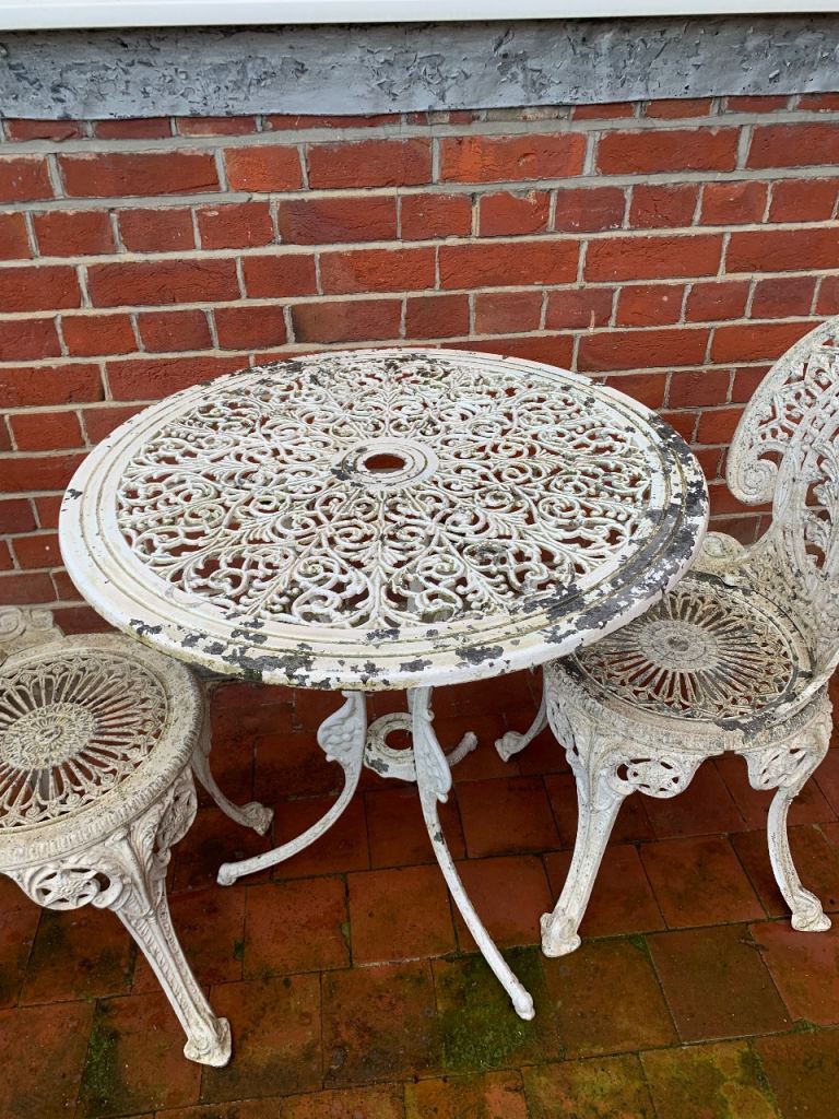 Garden furniture 