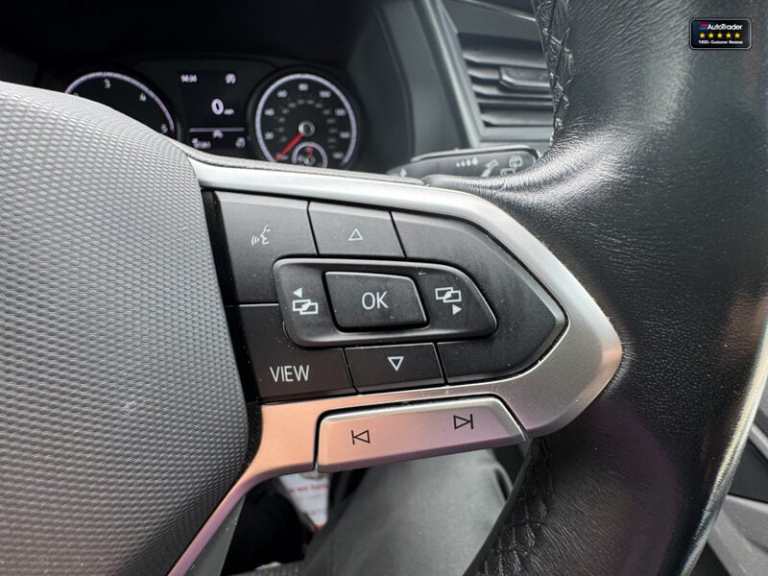 2023 Volkswagen Transporter Crew Cab LWB L2H1 T32 Tdi Kombi Highline Air Con Cam EURO 6 NO VAT Cr...