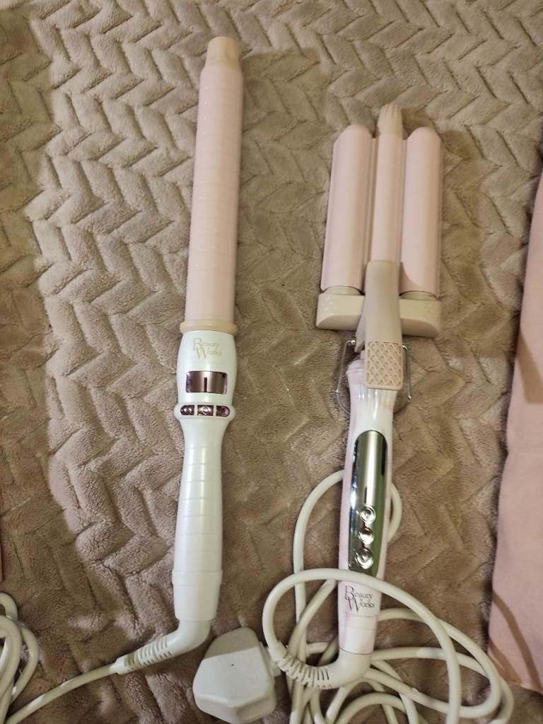 BeautyWorks Molly Mae Bundle Professional Hair Curler Wand and Waver Set