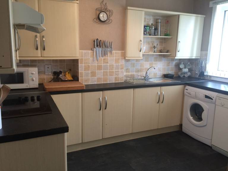 Spacious 3 bed maisonette for sale DD2