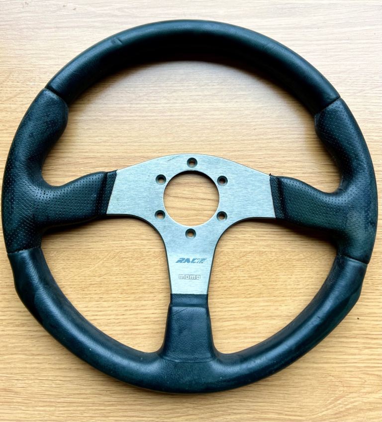 MOMO 350MM COMPETITION RACE STEERING WHEEL
