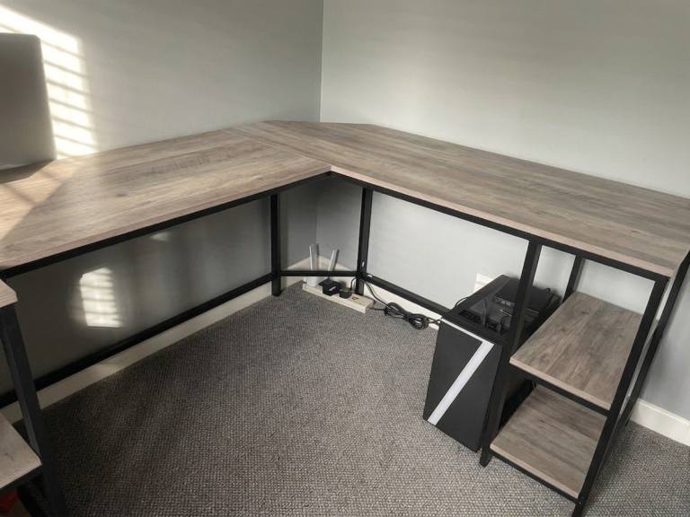Large Modern Industrial Style L-Shaped Desk 