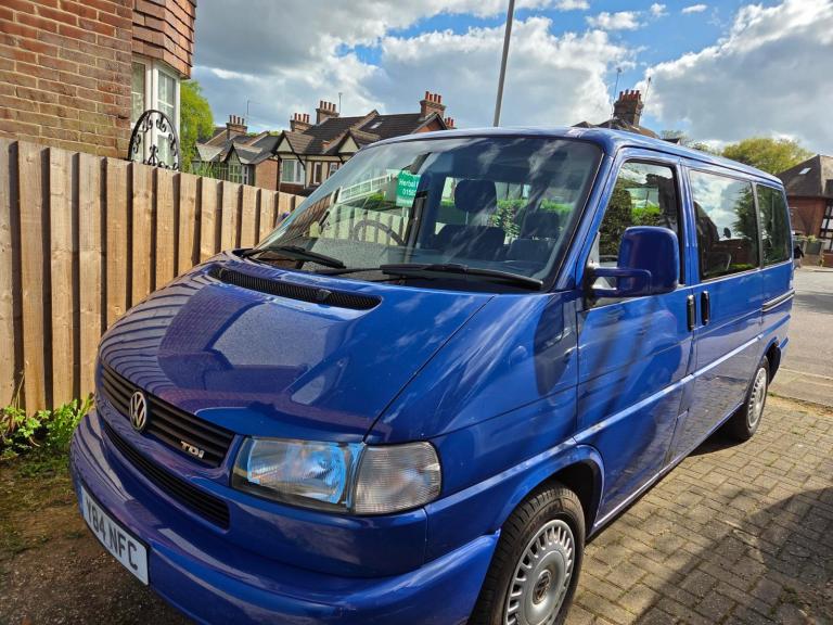 Volkswagen, CARAVELLE TDI SWB, 8 seater family car, 2001, 2461 (cc)