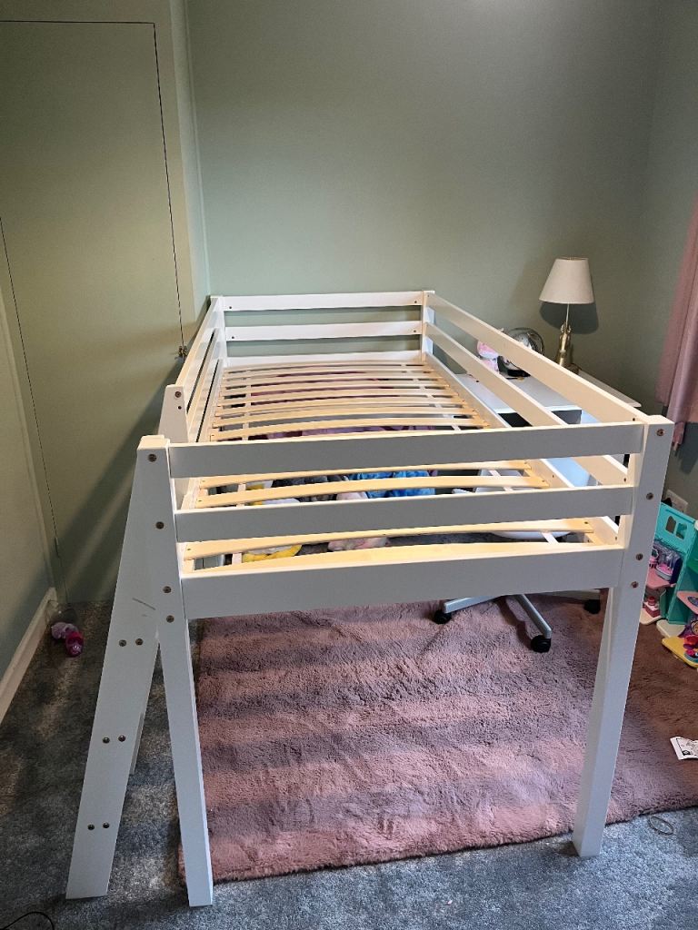 Noa and Nani mid sleeper cabin bed