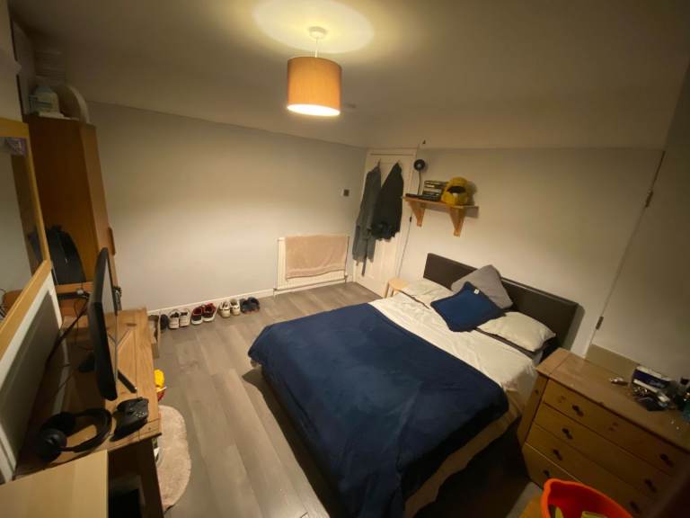 Lovely double room close to Airbus, UWe, Rolls Royce
