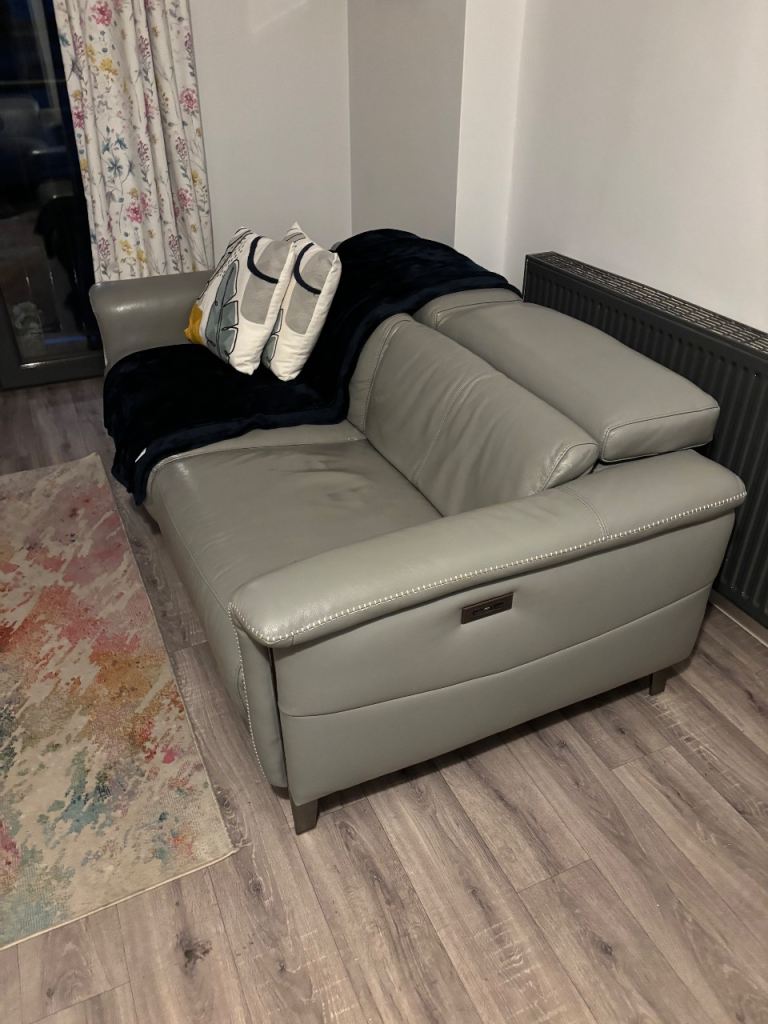 3 Seater leather sofa 