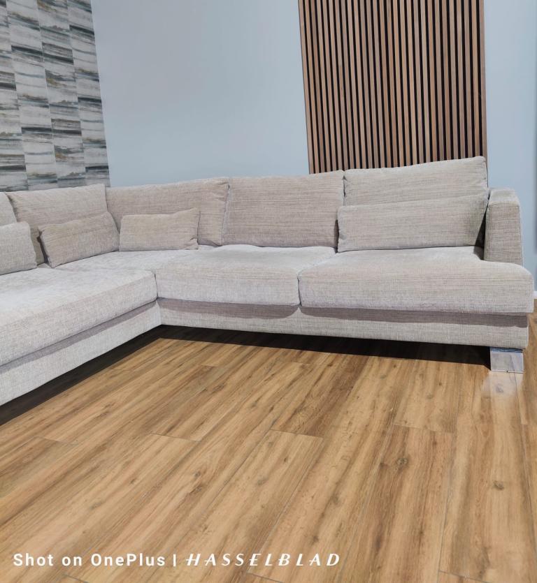 Large luxury beige corner sofa + delivery delivery