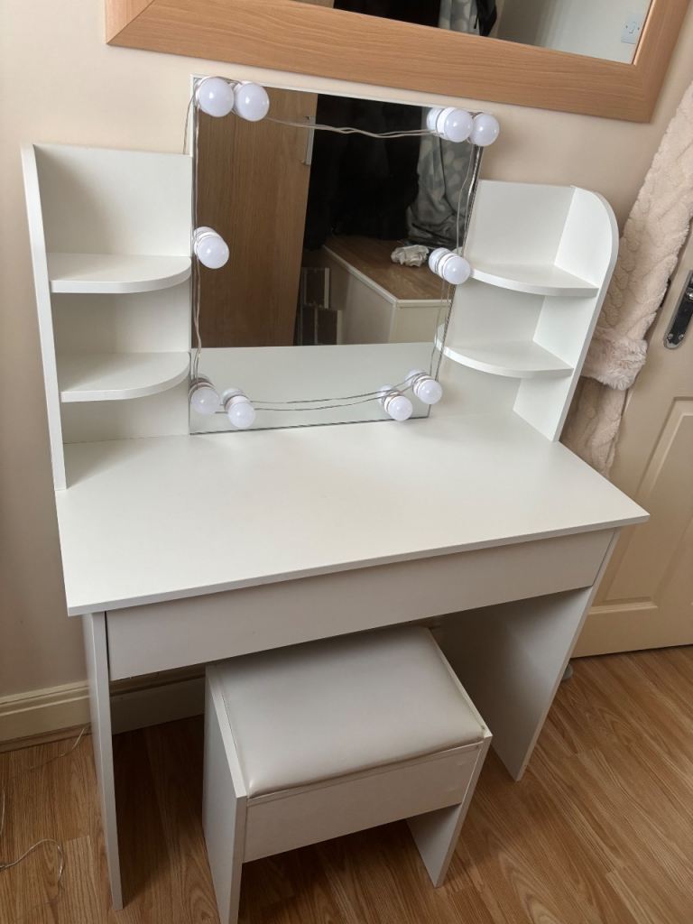 White dressing table and stool 