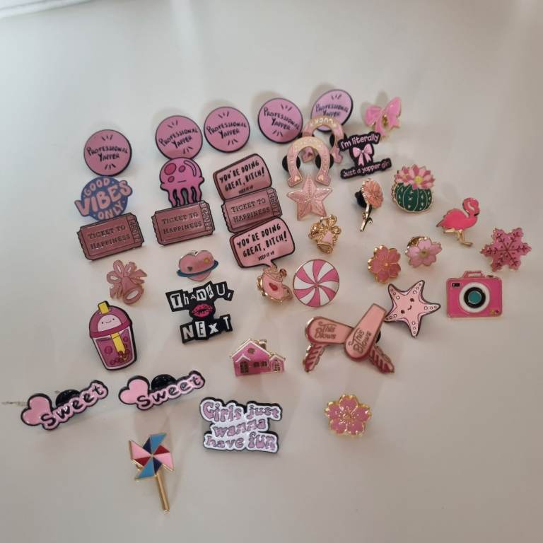 Pink Aesthetic Enamel Pin Badges – Cute Kawaii Pins - £1 Each