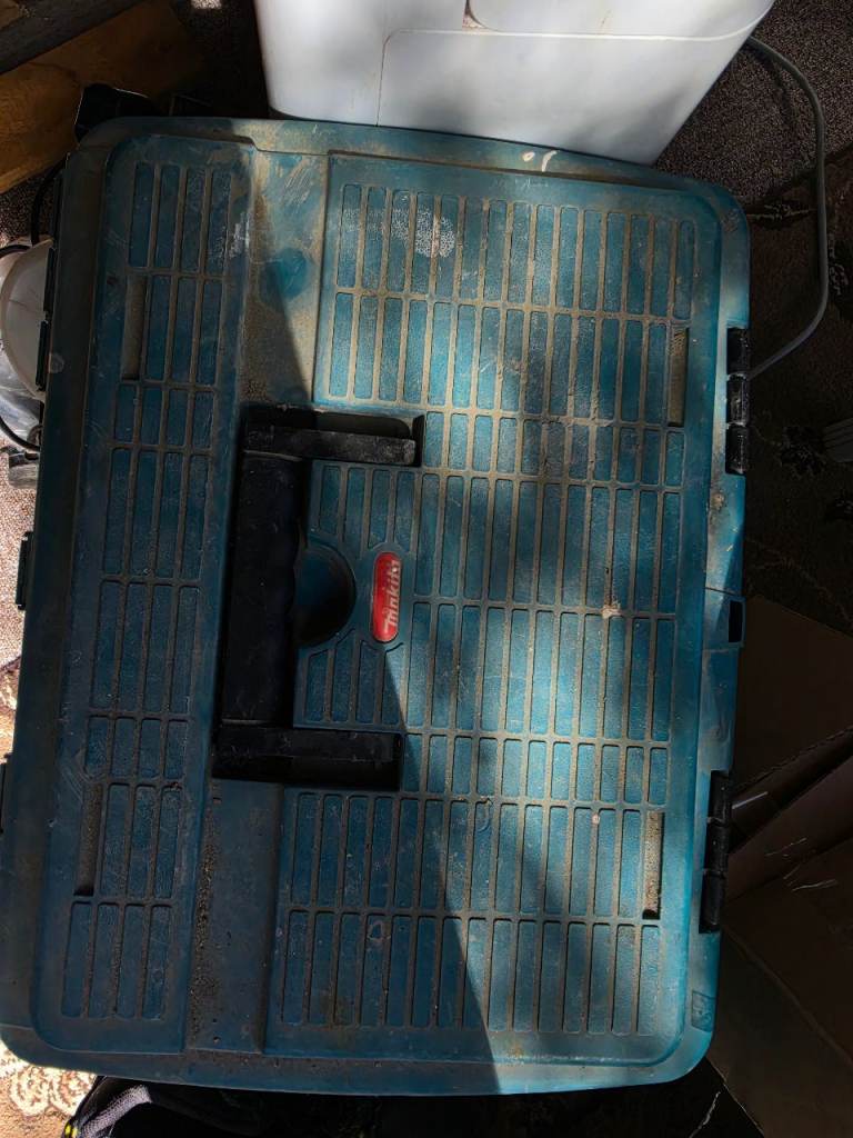Makita tools