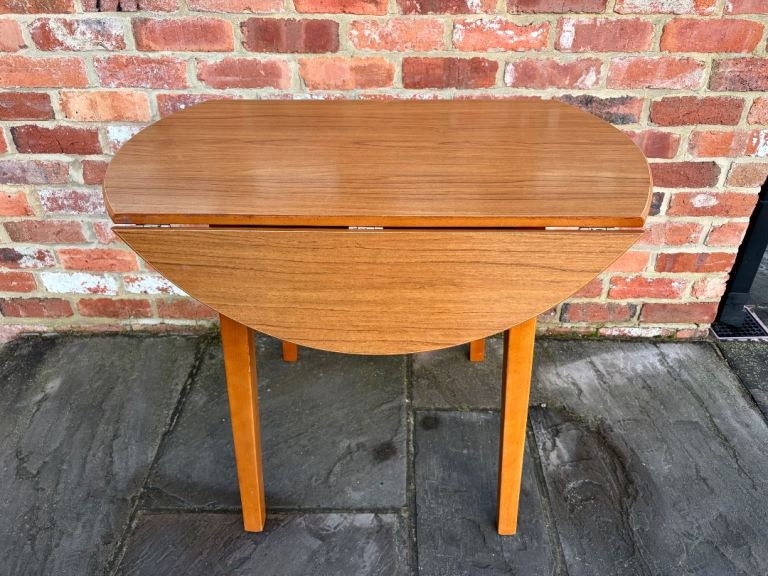 Mid Century Drop Leaf Dining Table - Good Condition 