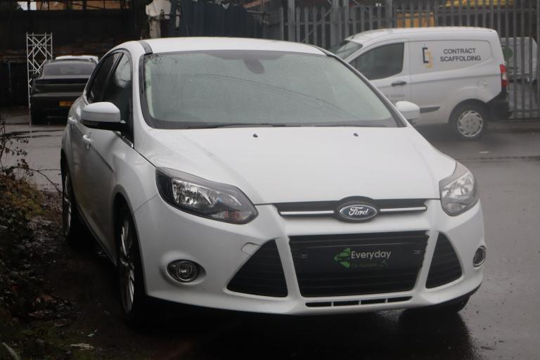 2013 Ford Focus 1.0 EcoBoost Zetec 5dr **Spare Or Repair** HATCHBACK Petrol Manual