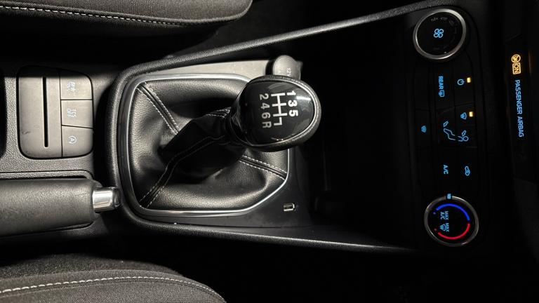 2022 Ford Fiesta 1.0 EcoBoost Hybrid mHEV 125 Titanium 5dr Petrol Hatchback Hatchback Petrol Manual