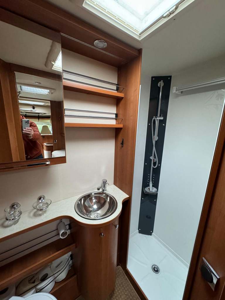 2015 FIAT RAPIDO 7065FF DESIGN MOTORHOME GENUINE 3500 MILES! FULL MOT STUNNING!!