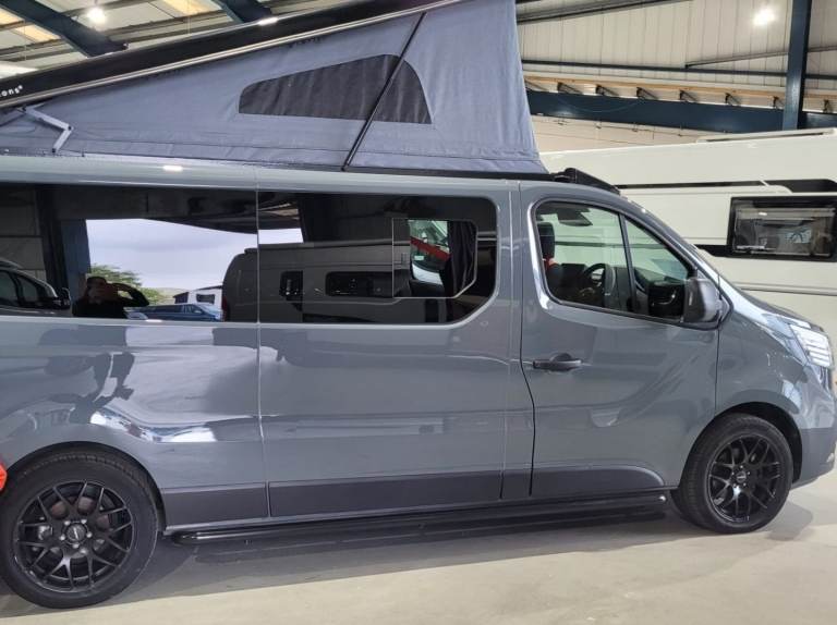 Renault Trafic Campervan, 2022, Automatic