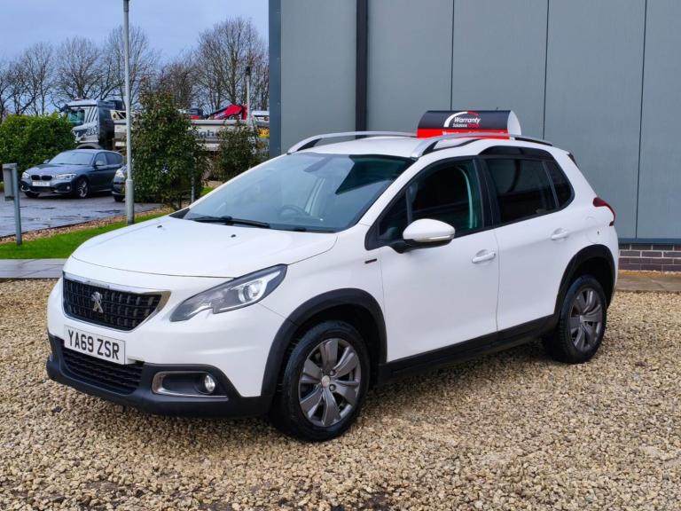 PEUGEOT 2008 1.2 PureTech Signature White Manual Petrol 2019