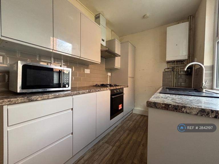2 bedroom house in St. Peters Street, Syston, Leicester, LE7 (2 bed) (#2842197)
