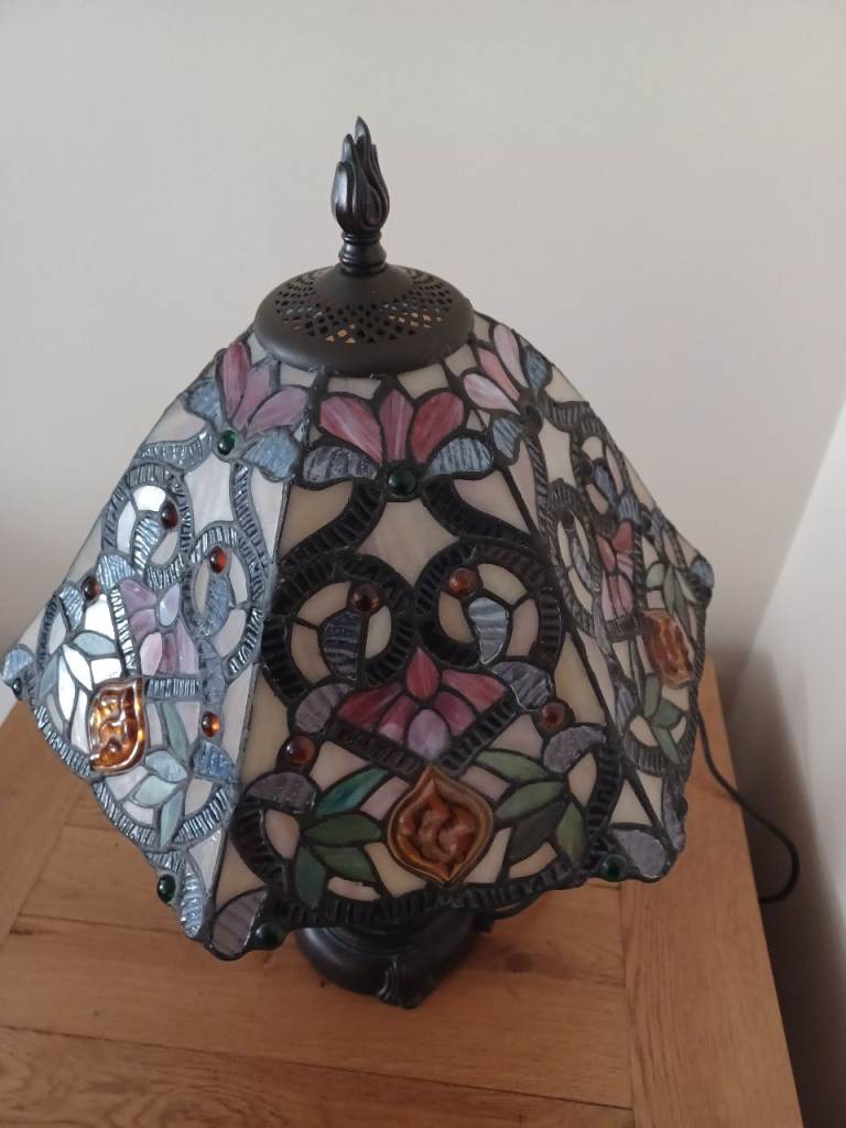 Tiffany Inspired Stained Glass Lamp