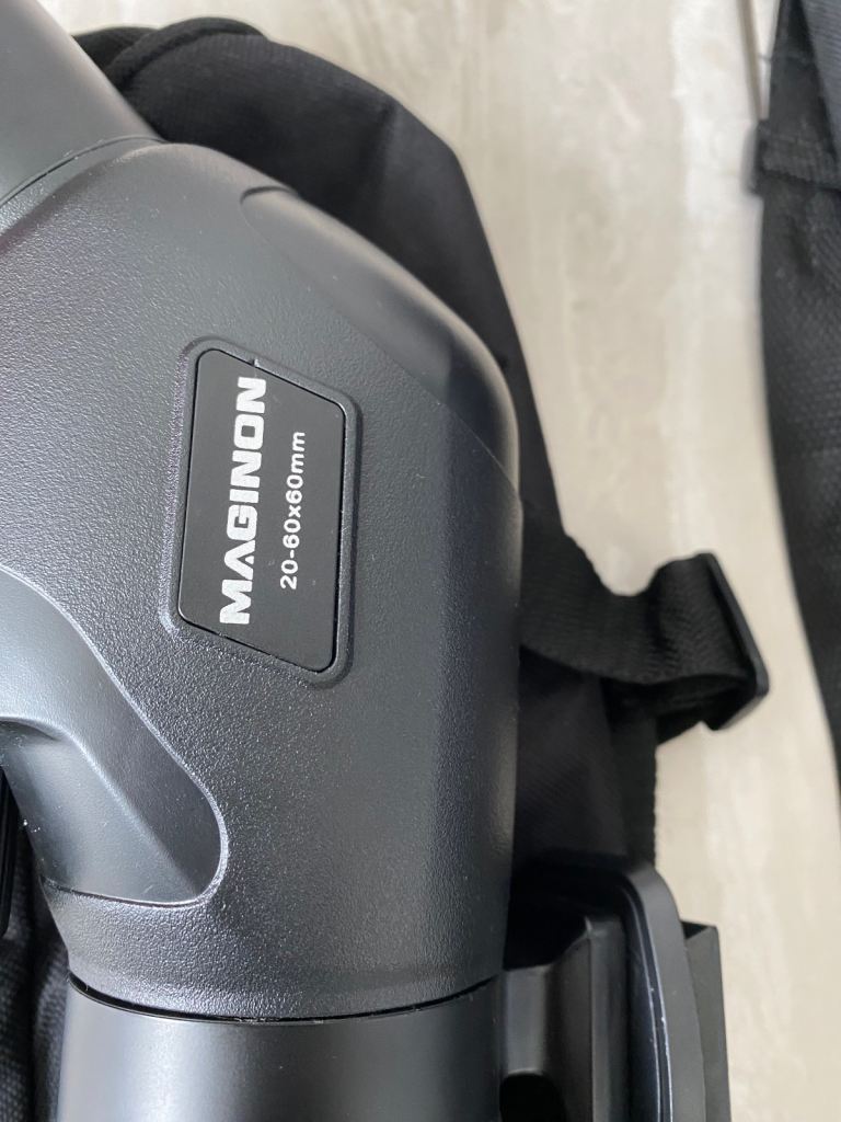 Maginon Spotting Scope 20-60x60 with tripod / Telescope 