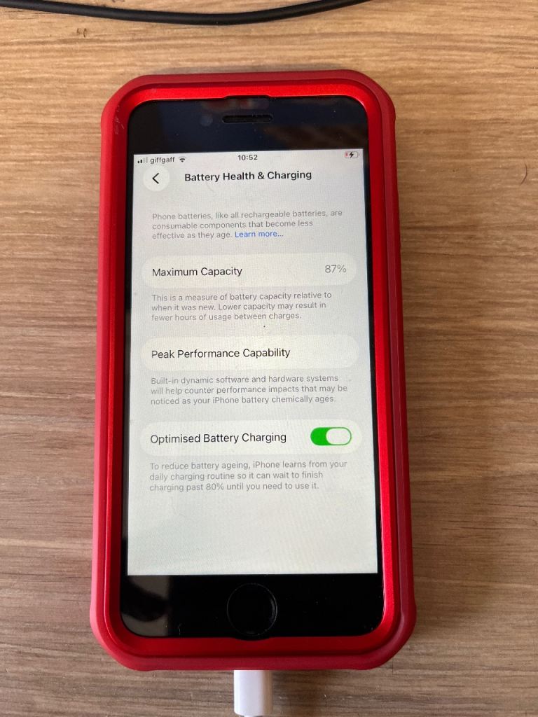 iPhone SE (2022)
