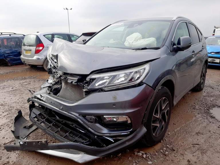 BREAKING HONDA CRV 1.6 DIESEL 2018 STOCK NUMBER YY87