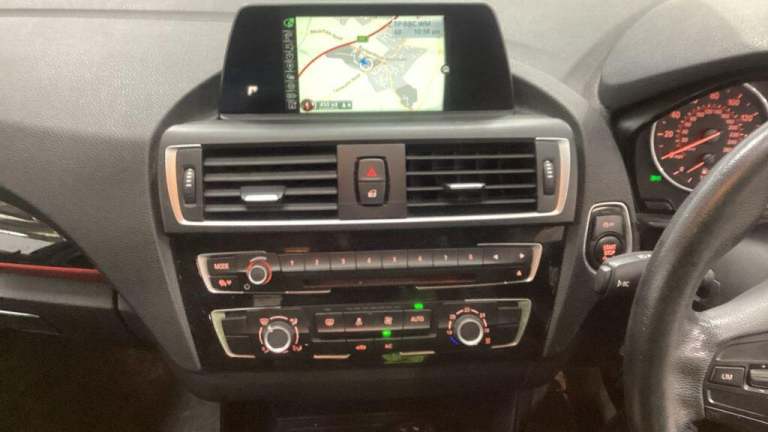 2016 BMW 1 Series 1.5 118i Sport Euro 6 (s/s) 5dr HATCHBACK Petrol Manual