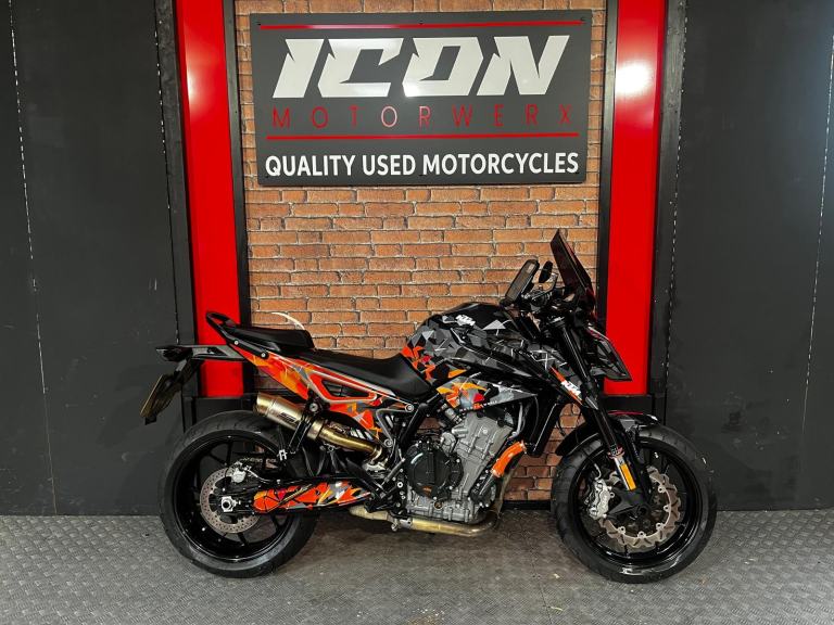 2018 KTM 790 Duke clean example tasteful Upgrades