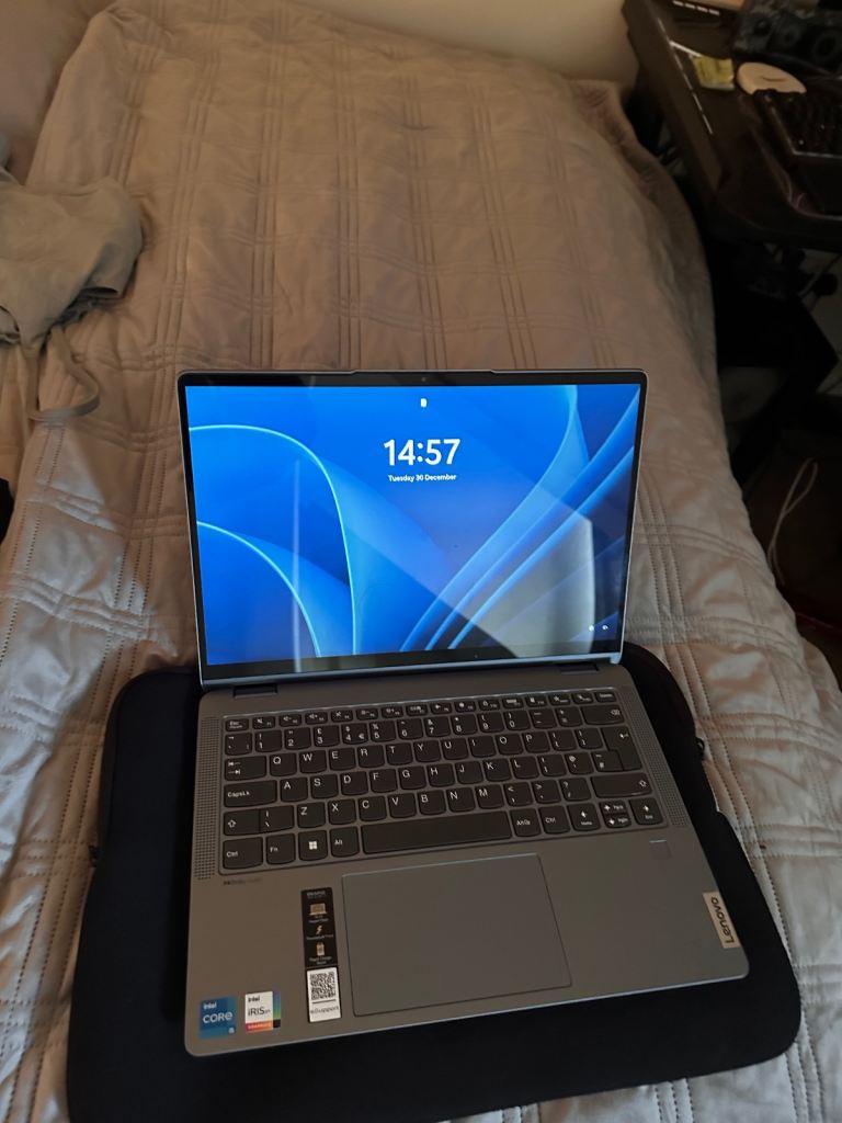 Basically new laptop flexipad