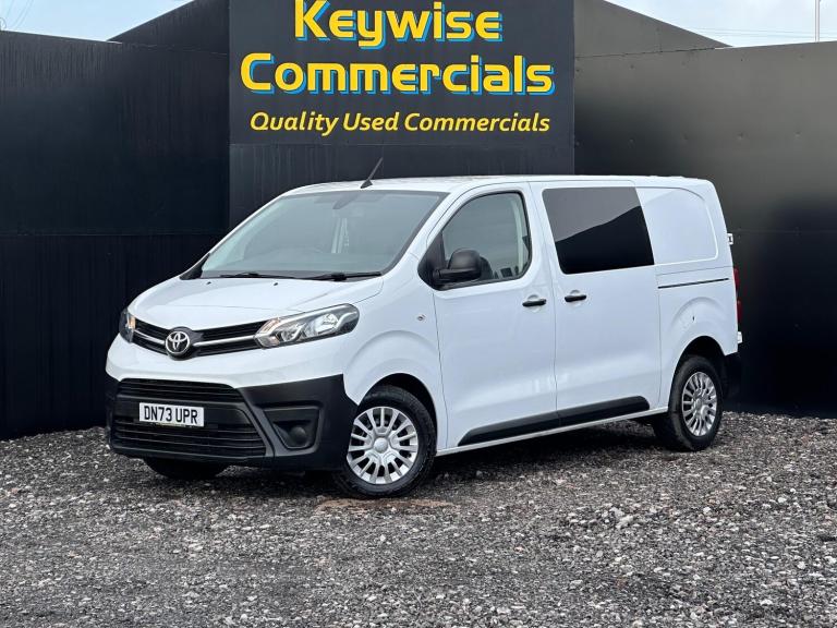 2023 Toyota ProAce 2.0D Icon Medium Crew Van MWB Euro 6 6dr (6 Seat) PANEL VAN Diesel Manual