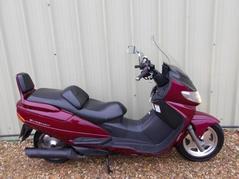 Suzuki AN 250 Burgman Scooter * UK Delivery *