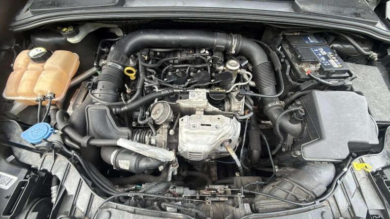 2015 Ford Focus 1.0 EcoBoost Zetec 5dr HATCHBACK PETROL Manual