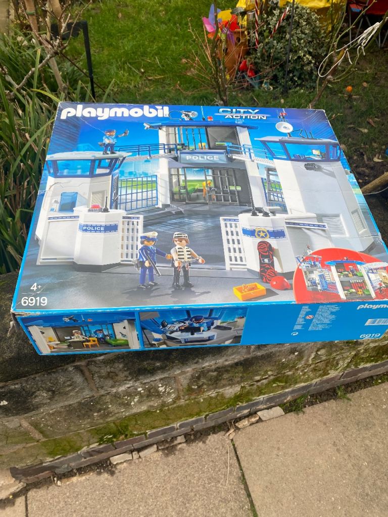 Playmobil Cityaction incomplete 