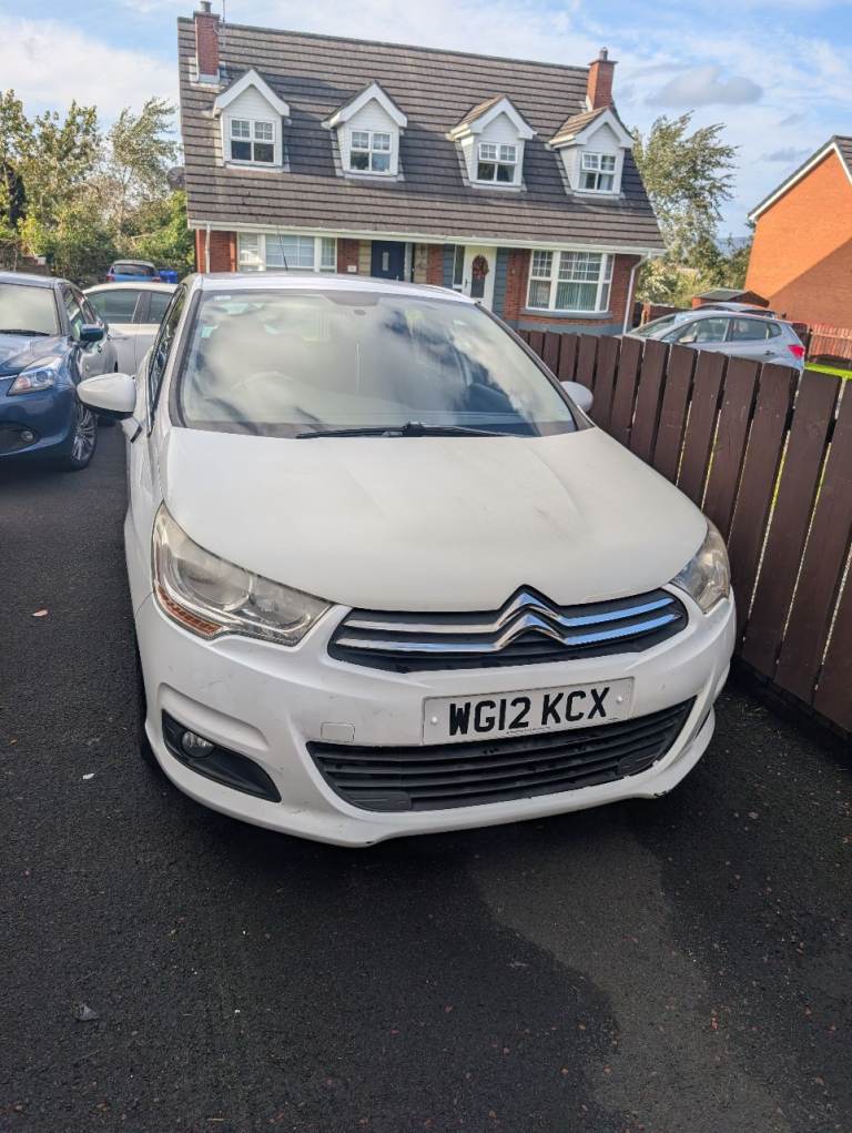 Citroen, C4, Hatchback, 2012, Manual, 1560 (cc), 5 doors