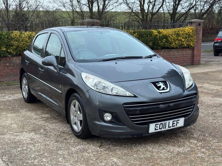 2011 Peugeot 207 1.4 207 Envy 5dr Hatchback Petrol Manual