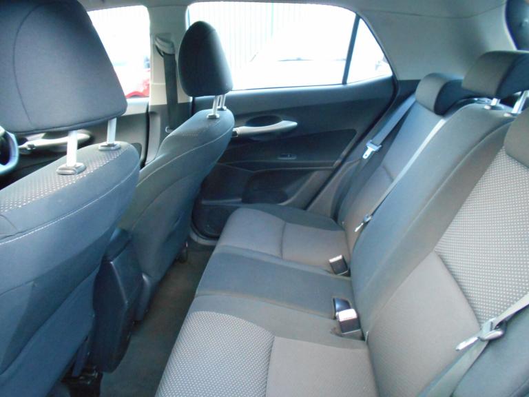 2012 Toyota Auris 1.6 V-Matic TR 5dr HATCHBACK Petrol Manual