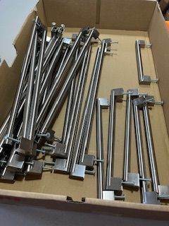 handles